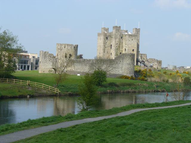 Trim castle a řeka Boyne