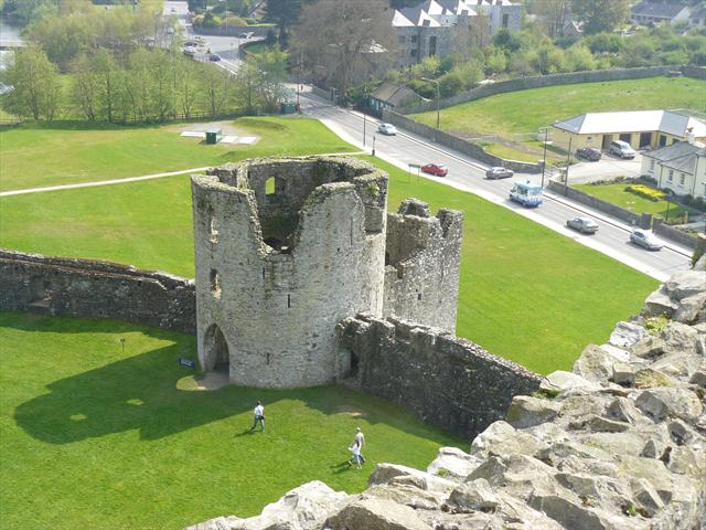 Jedna z hradních věží