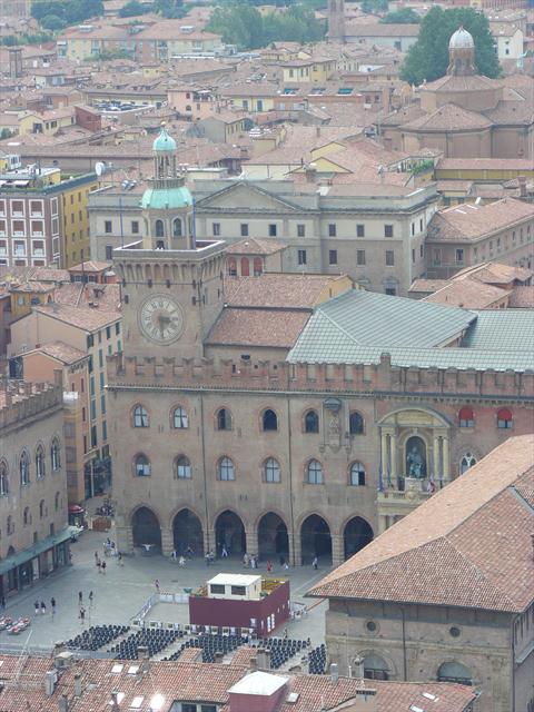 Výhled na Piazza Maggiore