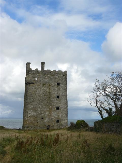 Věžový hrad v Carrigaholt