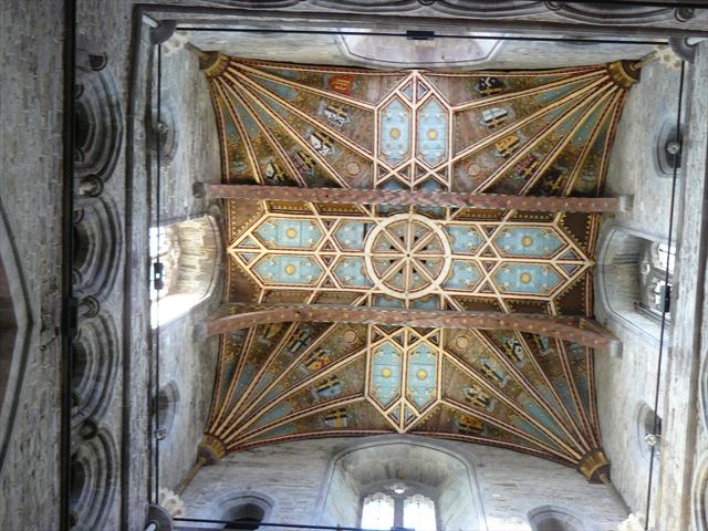 Vyzdobený strop katedrály