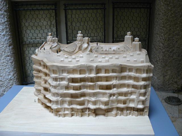 Model domu od Gaudí